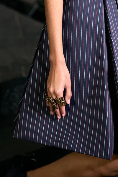 Look 42